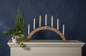 Adventsstake Gillian, Star Trading