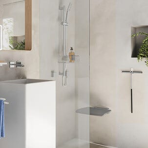 Smedbo Living Seinään kiinnitettävä suihkutuoli, taitettava