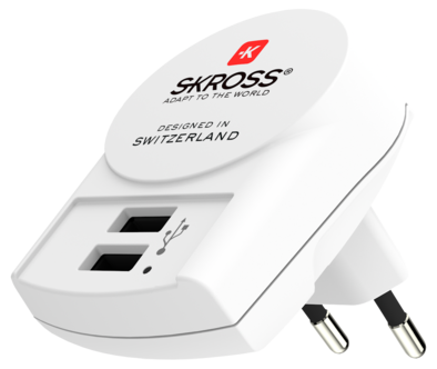 SKROSS USB-laturi, jossa kaksi liitäntää 