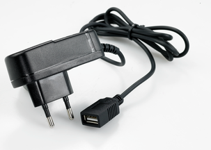 Batterieliminator med USB-uttag