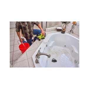 Ryobi batteridriven vattenpump RY18TPXA-0 18 V