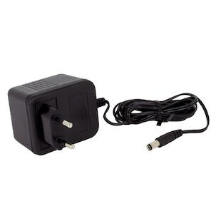 Nätadapter 6 V DC/0,4 A