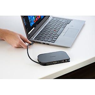 Kensington SD1600P USB-C multi-hub  