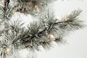 Frostet juletre med innebygd belysning, 180 cm