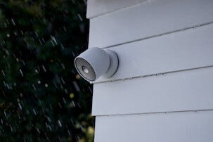 Google Nest Cam trådlös övervakningskamera utomhus / inomhus