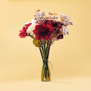 Kunstig snittblomst, mørkerød kosmos, 66 cm
