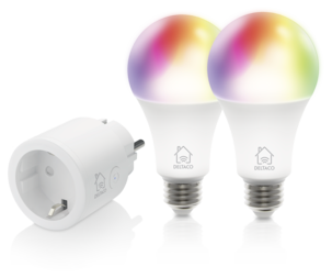 Deltaco Smart Home WiFi sett, smart-plug og 2 x E27 RGB LED-pærer