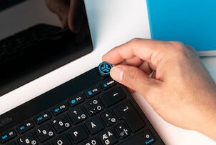JLab Go Combo Pack, trådlöst tangentbord och mus