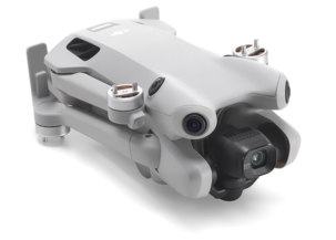 DJI Mini 4 Pro Fly More Combo med DJI RC2, minidronesett