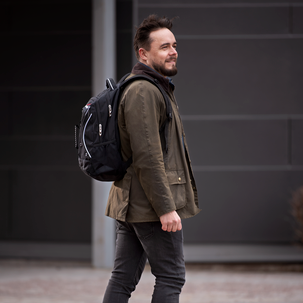 Asaklitt 30 liters svart ryggsekk