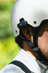 Supertooth Roamee Handsfree kuulokkeet pyöräilykypärään