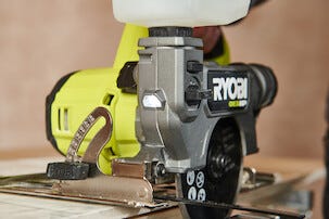 Ryobi RTS18C-0 Vesijäähdytteinen kaakelisaha 18 V, One+ HP