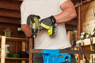 Ryobi skruvdragare med slag RPD18-2C20SA127, 2 batterier