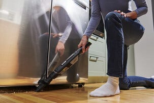 Ryobi RHV44-220G håndstøvsuger med HEPA og tilbehør