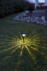 Aurinkokennovalaisin Bright