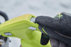 Ryobi elektrisk snøskuffe 36 V RY36ST30B-0