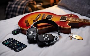 Boss Waza-Air trådlöst over-ear gitarrförstärkarsystem