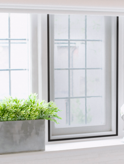 Svart myggnett for vindu 