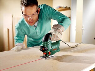 Pendelsticksåg Bosch PST 700 PEL