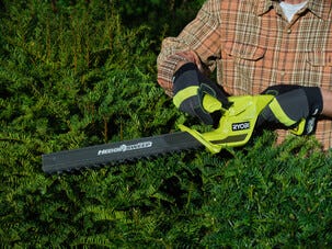 Ryobi batteridriven häcksax RY18HT40B-0 18 V ONE+