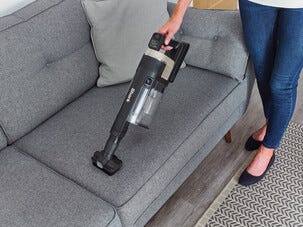 Shark Stratos sladdlös skaftdammsugare, 100-IZ400EU