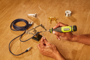 Ryobi RSI4-0 batteridrevet loddepenn 4 V USB Lithium