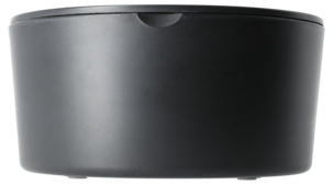 Pieni korurasia peilillä, musta