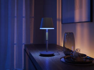 Philips Hue WCA Go bærbar bordlampe i metall, 35 cm