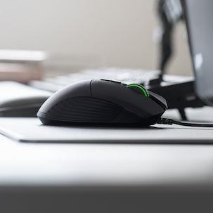 Pelihiiri Razer Basilisk