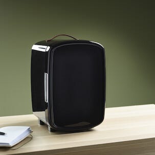 Minikyl svart 8,5 liter 12 V/230 V, bärbar