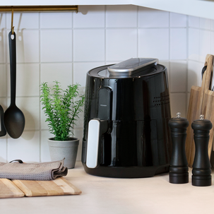Ilmafriteerauskeitin Airfryer 2,5 litraa