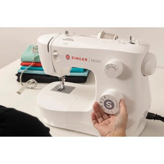 Singer M2405 symaskin