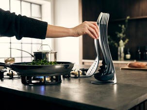 Joseph Joseph Nest kjøkkenredskaper, 5 deler, svart