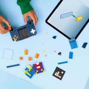LEGO Creator 3-i-1 Spelkonsol i retrostil 31380, från 8 år