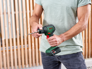 Bosch UniversalDrill 18V-60, skruvdragare med 2 batterier