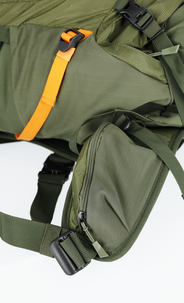 Vandringsryggsäck 60 liter med regnskydd grön