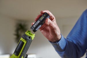 Ryobi USB Lithium 4 V batteri 2,0 Ah RB420