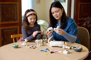 LEGO Disney 101 dalmatialaista -koiranpentu 43269, yli 18-vuotiaille