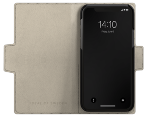 Atelier Wallet Intense Black iPhone 14 / iPhone 13 mobiletui, iDeal of Sweden