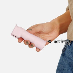 Plegium Smart försvarsspray med personlarm och app 5-i-1