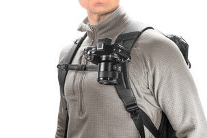 Peak Design Capture V3 kamerafeste for ryggsekk, svart