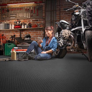 Hestraplattan Floorcy Antracit Recycled golvplatta, 11-pack