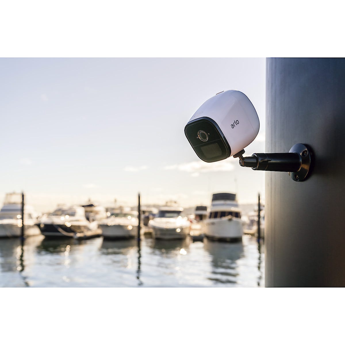 Arlo Go 4G, overvåkningskamera | Clas Ohlson Arlo Go 4G, overvåkningskamera | Clas Ohlson