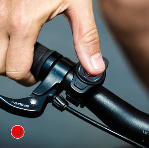 Livall BH62 Neo Sport Smart cykelhjälm svart / vit