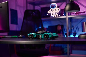 LEGO Technic Aston Martin Valkyrie 42208, fra 9 år