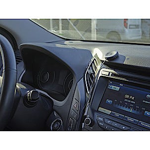 Bluetooth-mottaker med NFC for bil