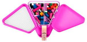 Lek- och pyssellåda för resan, Teebee