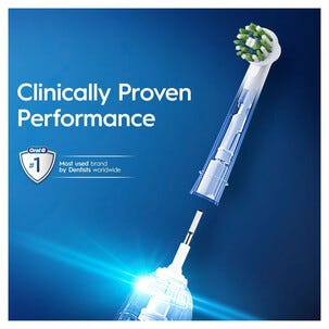 Oral-B Cross Action, borsthuvud, vit