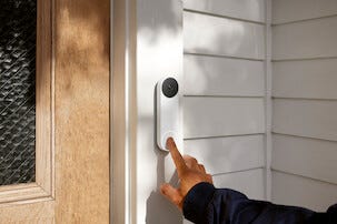 Google Nest Doorbell, ringeklokke med kamera