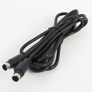 Kabel mellom skjerm og spiller